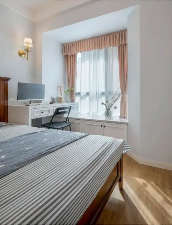 10套小戶型飄窗裝修設(shè)計(jì)，客廳、餐廳、書房裝上飄窗，效果真是很漂亮