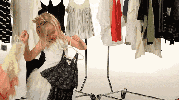 想在臥室里打造出衣帽間，這5種設(shè)計實用到哭！