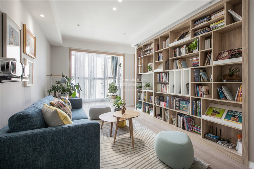 客廳窗簾裝修效果圖歡樂佳園裝飾|我家，不是樣板房北歐極簡客廳設(shè)計圖片賞析