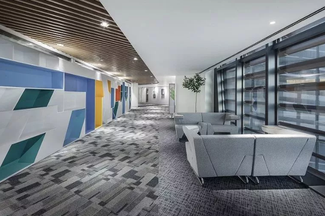 辦公室裝修哪個(gè)公司好？本地人必看