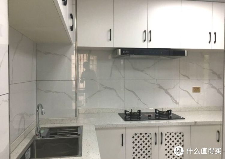 買不起別墅可以看看躍層，128㎡三室兩廳大躍層，堪稱空中別墅