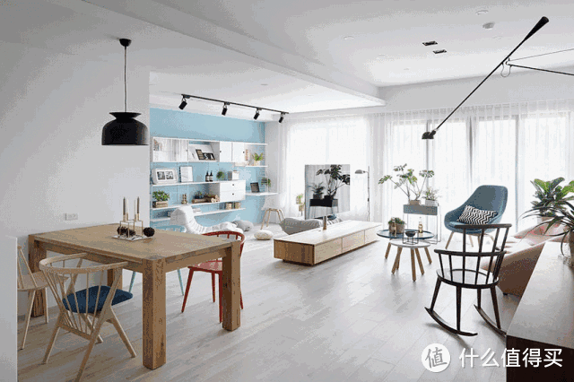 看了別人家的新房，發(fā)現(xiàn)根本不需要客廳，未來(lái)的房子都流行這樣裝