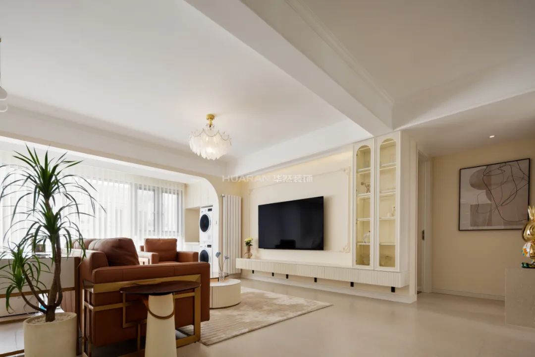 40平兒童服裝店裝修效果了圖_書房裝修效果簡約圖_家居裝飾裝修效果圖