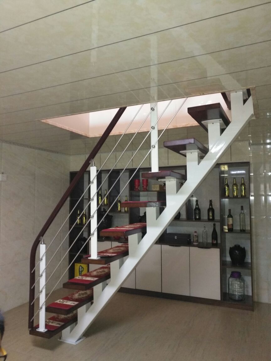 復(fù)式樓梯該怎么建設(shè) 復(fù)式樓梯嘗試下這樣設(shè)計