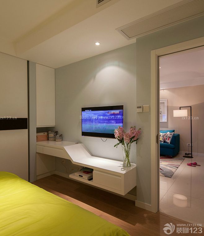 現(xiàn)代簡(jiǎn)約裝修效果圖門(mén)_玄關(guān)裝修效果圖片現(xiàn)代簡(jiǎn)約_現(xiàn)代房屋裝修效果圖