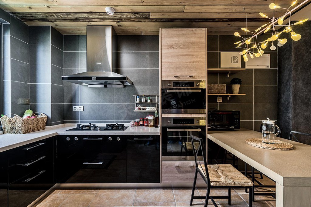 130平米裝修效果圖 最精美的現(xiàn)代簡(jiǎn)約裝修效果_幸?？臻g裝修效果圖_裝修小空間怎么大空間