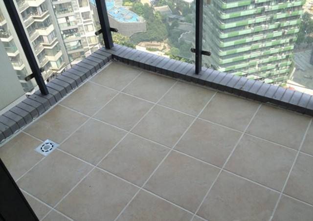 裝修陽臺(tái)時(shí)，陽臺(tái)瓷磚選擇、鋪貼方法、裝修效果圖一覽