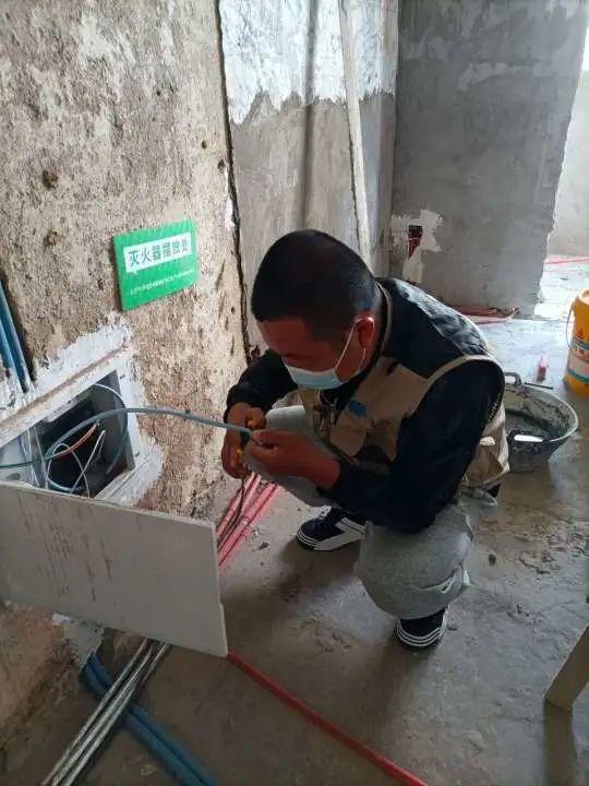 建筑滅火器配置驗收及檢查規(guī)范word格式_建筑裝飾裝修工程質(zhì)量驗收規(guī)范_工程裝修驗收