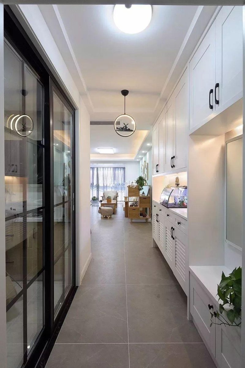 122㎡全屋高能：玄關(guān)收納/無吊頂/觀景陽臺，贊！