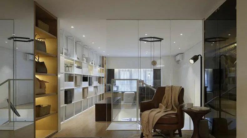 她獨(dú)居40㎡小公寓，因太會(huì)布置而走紅，堪稱小戶型教科書(shū)