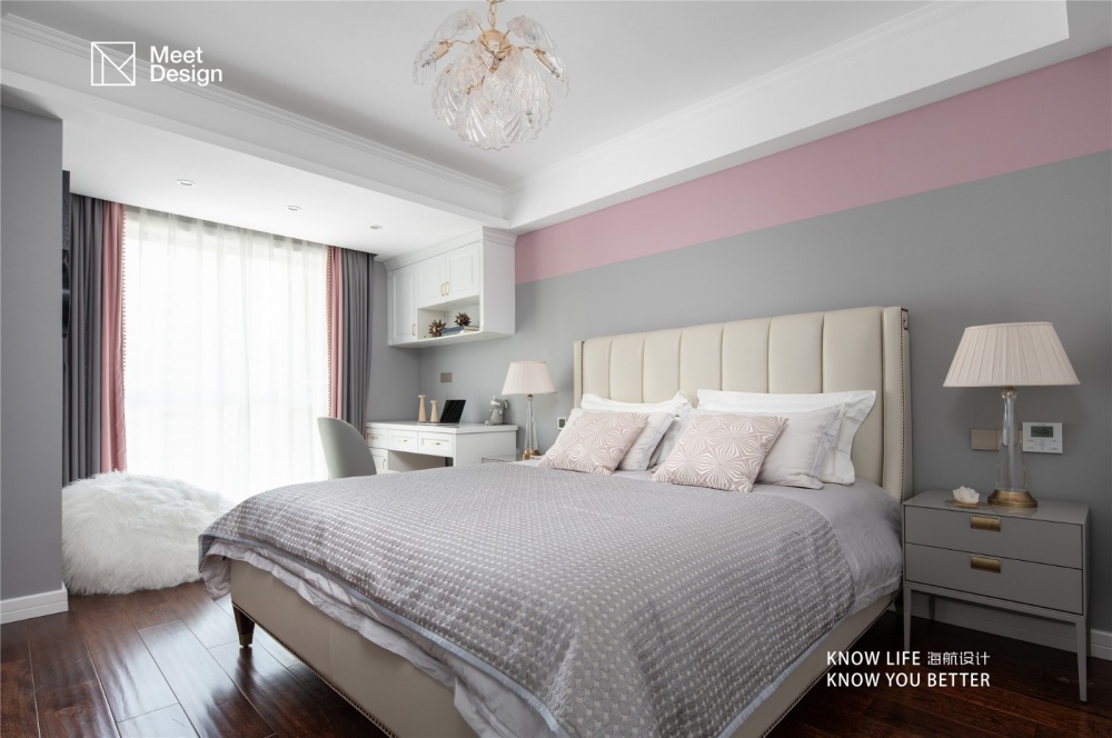 臥室窗簾2裝修效果圖優(yōu)雅歐式，帶你探秘融化在奶油里歐式豪華臥室設(shè)計(jì)圖片賞析