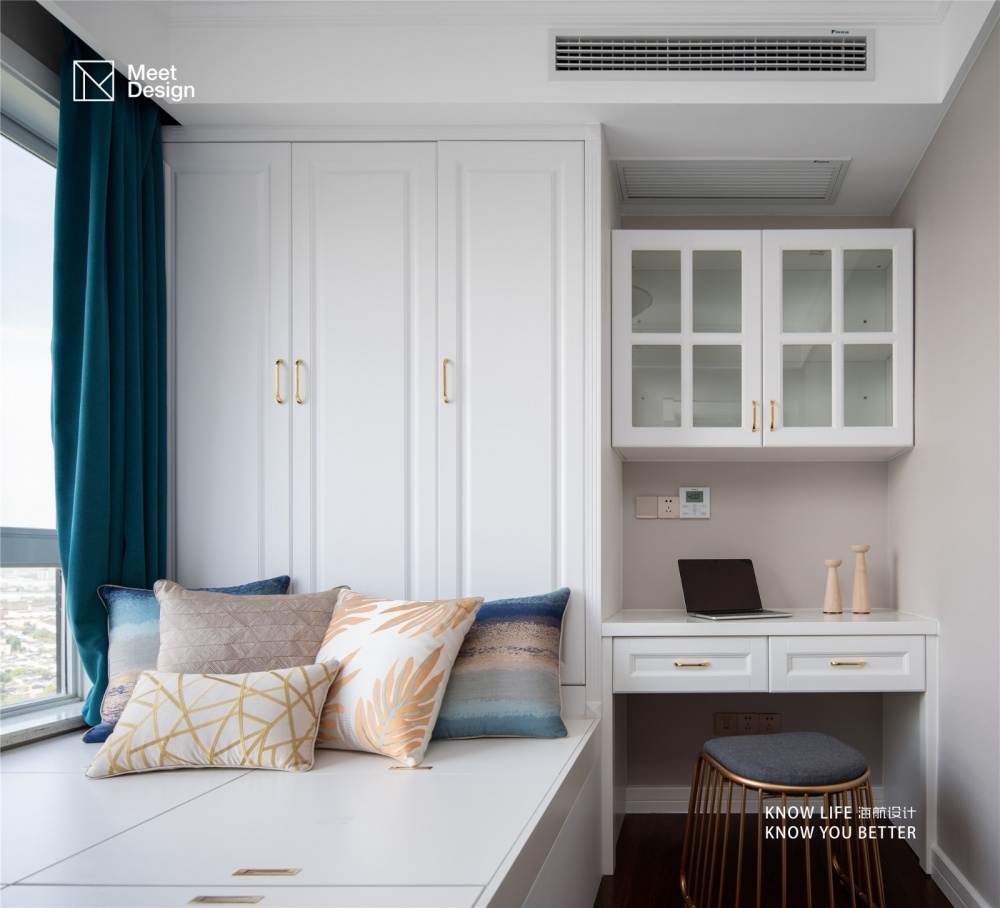 功能區(qū)木地板裝修效果圖優(yōu)雅歐式，帶你探秘融化在奶油里歐式豪華功能區(qū)設(shè)計(jì)圖片賞析