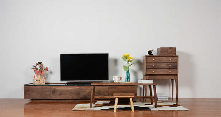 裝修找裝修公司還是施工隊(duì)靠譜，要不要找第三方監(jiān)理？