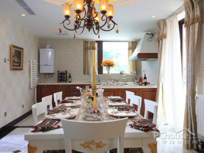 達觀別墅樣板房 演繹低調(diào)奢華風