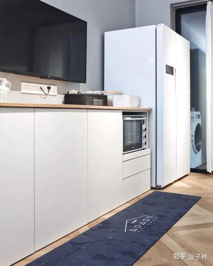 新中式客廳電視背墻墻_客廳電視墻裝修設(shè)計(jì)_客廳墻三米六買多大電視