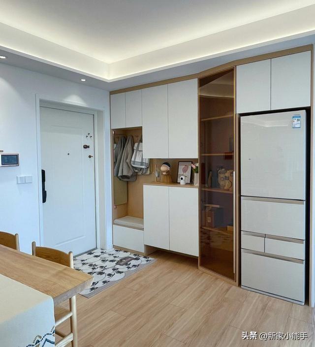 耗時(shí)五個(gè)月完工，裝修原木風(fēng)效果很是滿意，很期待能早點(diǎn)入住