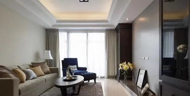 客廳吊頂該如何設(shè)計(jì)？這個方法10年設(shè)計(jì)師都沒見過！